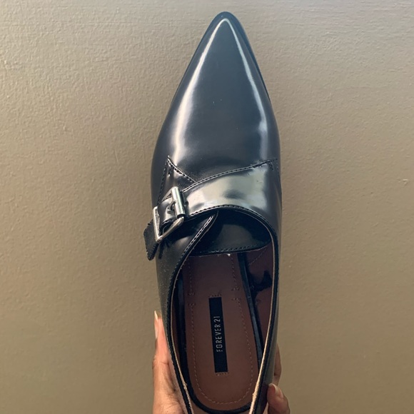 Classic black shoes - Picture 3 of 4